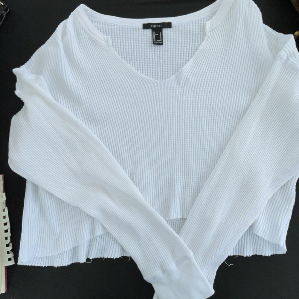 white long sleeve tops